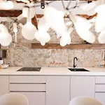 Beachfront Pebble Apartman *