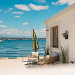 Apartman Beachfront Pebble Zdrelac