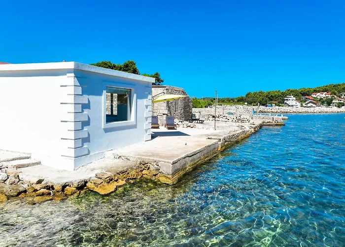 Appartement Beachfront Pebble *