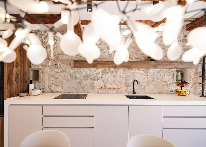 Beachfront Pebble Appartement *
