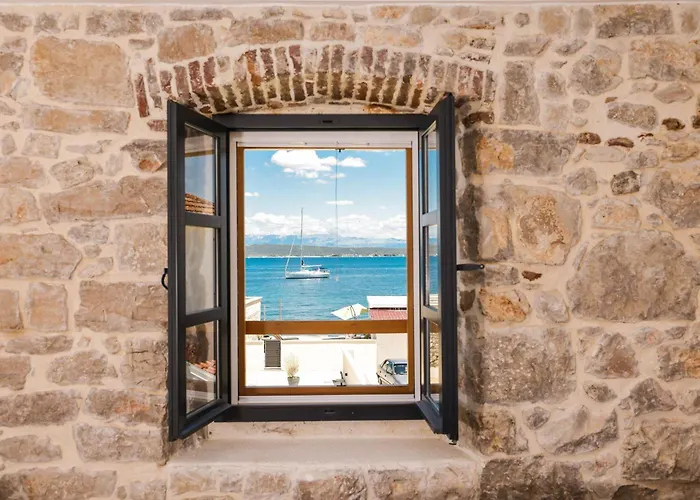 Appartement Beachfront Pebble *